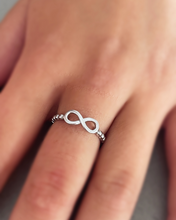 Bubble x infinity ring